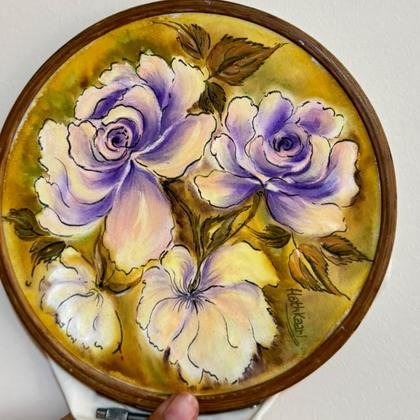 Lilac on Gold